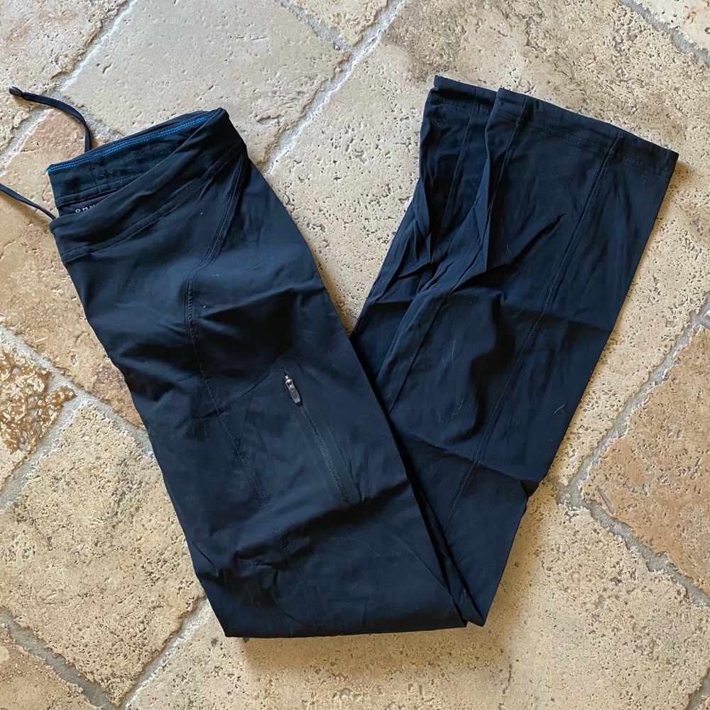 Columbia hiking pants